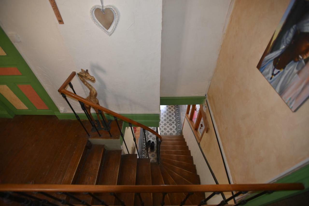 La Grille Fleurie, Chambres D'Hote Chez L'Habitant Arthonnay Екстер'єр фото